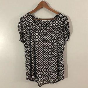 Susan Graver Geometric Top